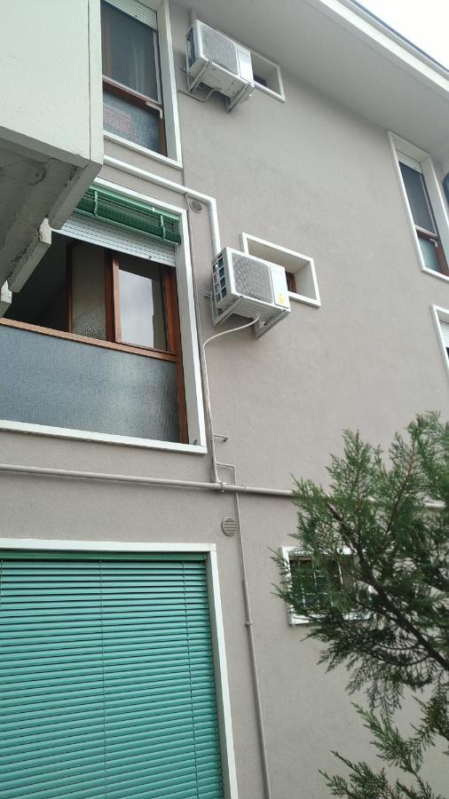 Vicino Al Prato Della Valle Intero Appartamento Parcheggio Facile Di Fronte 帕多瓦 外观 照片