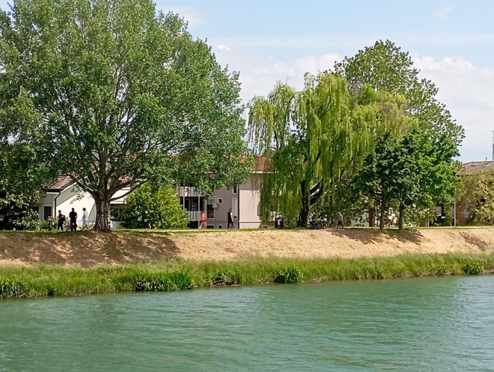 Vicino Al Prato Della Valle Intero Appartamento Parcheggio Facile Di Fronte 帕多瓦 外观 照片