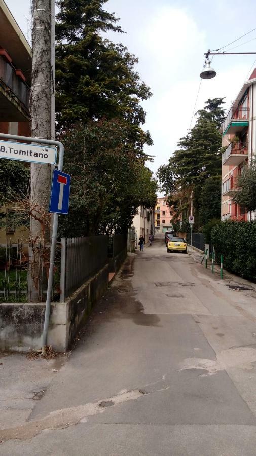 Vicino Al Prato Della Valle Intero Appartamento Parcheggio Facile Di Fronte 帕多瓦 外观 照片
